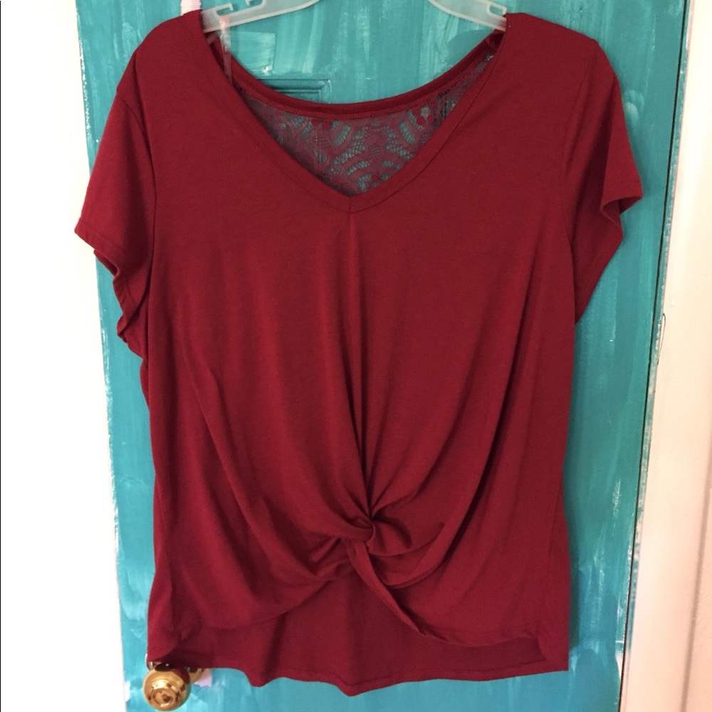 Red shirt kinda dressy